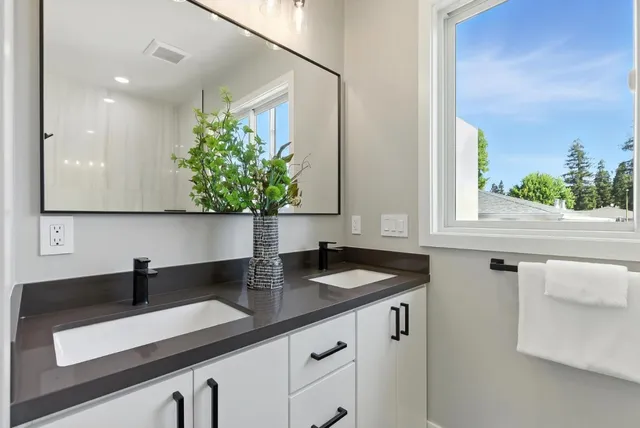 $1,725,000 | 523 Union Avenue, Campbell, CA 95008