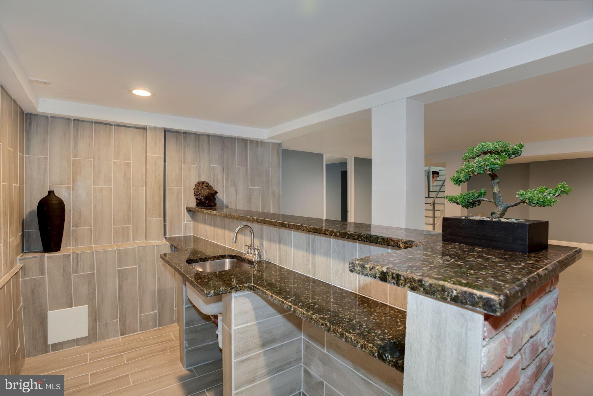 17 Ranoldo Terrace Cherry Hill, NJ 08034 - Photo 25 of 32 Gallery Image 25