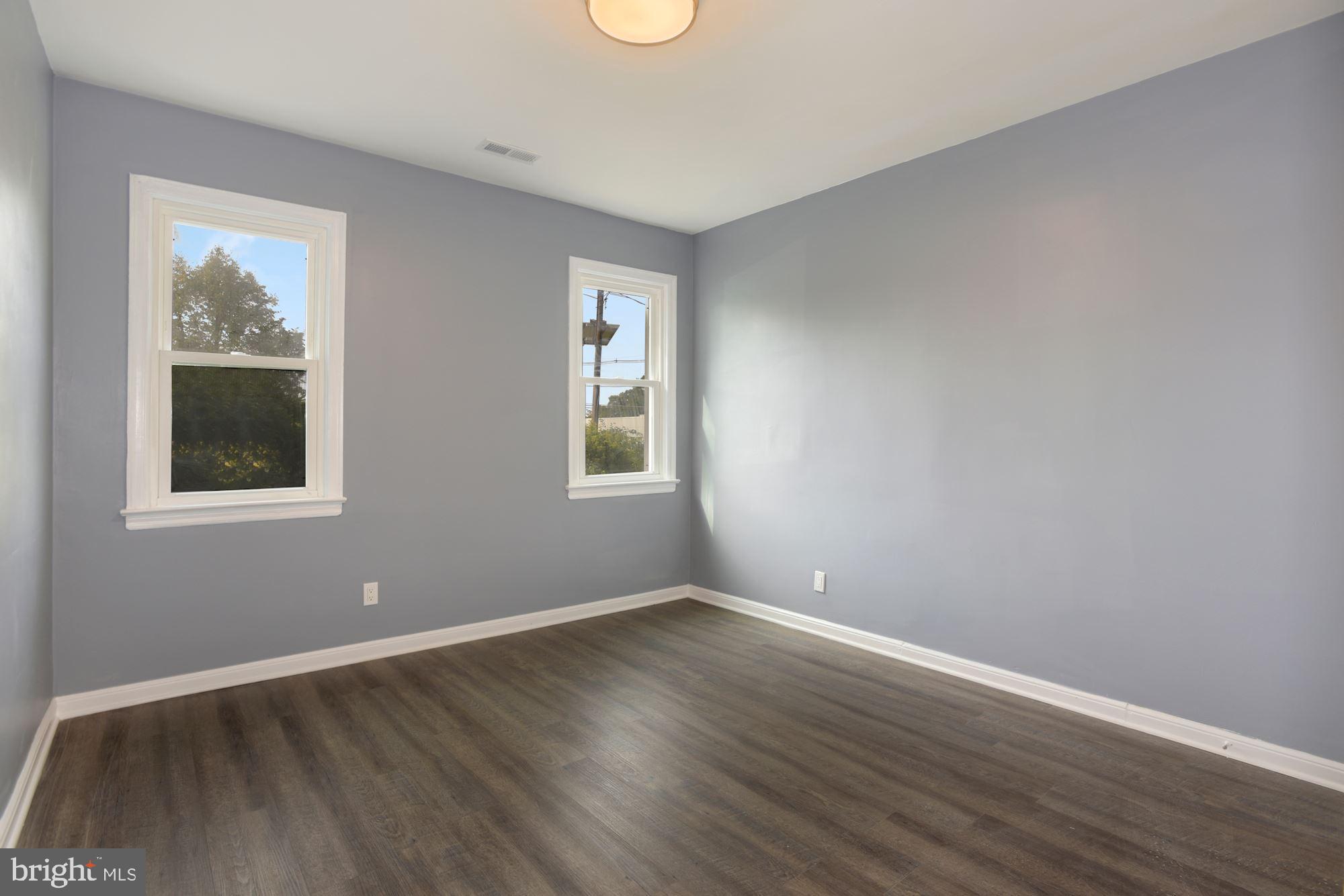 17 Ranoldo Terrace Cherry Hill, NJ 08034 - Photo 9 of 32 Gallery Image 9