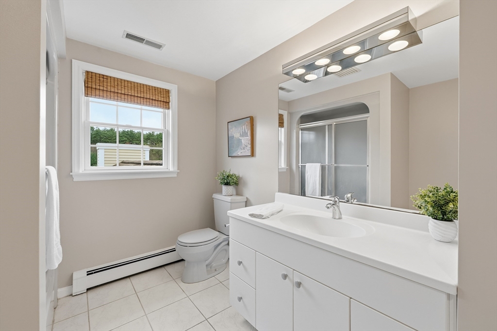 10 Haymeadow Road Boxford, MA 01921 - Photo 14 of 41