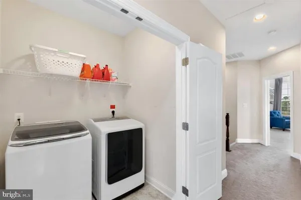 $3,300 | 46077 Hall Road, Sterling, VA 20166