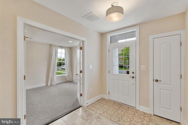 46077 Hall Road Sterling, VA 20166 - Photo 32 of 38