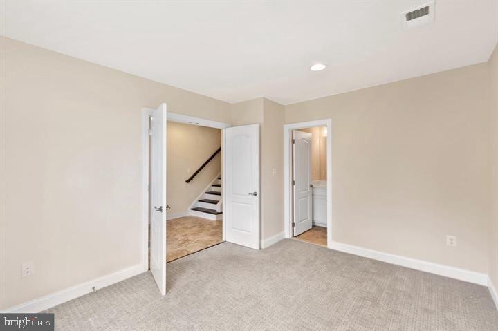 46077 Hall Road Sterling, VA 20166 - Photo 33 of 38