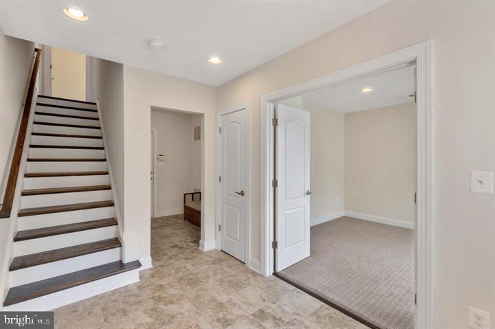 46077 Hall Road Sterling, VA 20166 - Photo 34 of 38