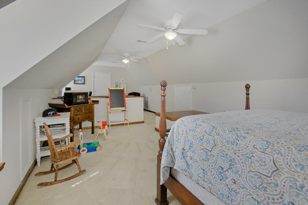 987 Governors Road Mount Pleasant, SC 29464 - Photo 22 of 37 WALDEN FIN-13