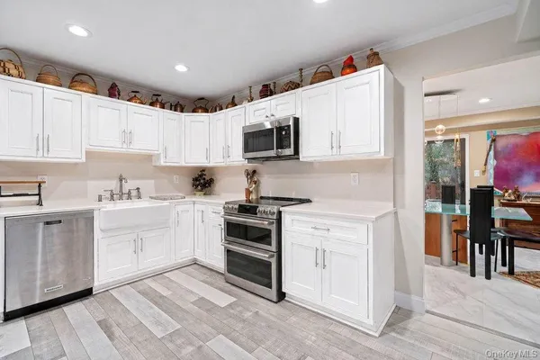 $1,199,000 | 38 Maple Court, Jericho, NY 11753