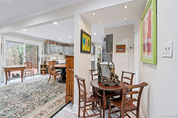 $1,199,000 | 38 Maple Court, Jericho, NY 11753
