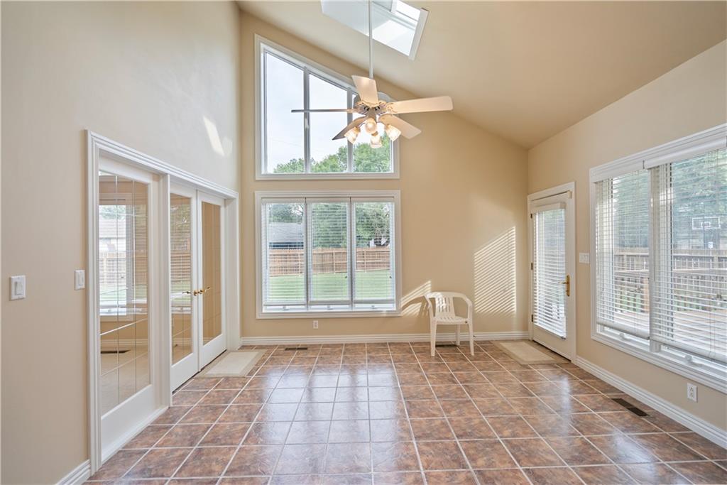 707 Quail Creek Road Parsons, KS 67357 - Photo 18 of 97