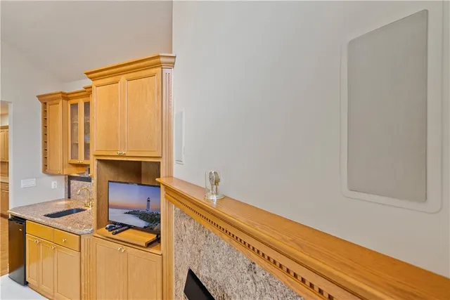 $400,000 | 707 Quail Creek Road, Parsons, KS 67357