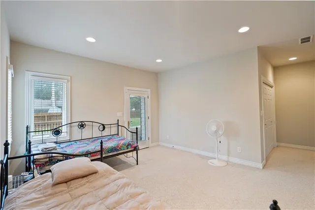 $400,000 | 707 Quail Creek Road, Parsons, KS 67357