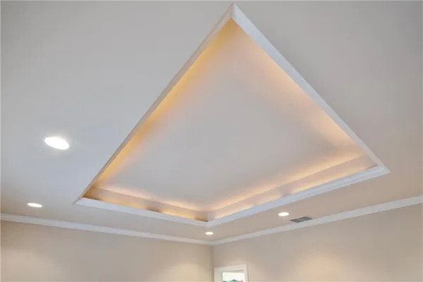 $400,000 | 707 Quail Creek Road, Parsons, KS 67357