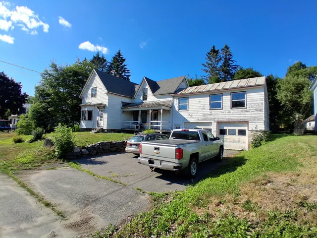 $89,500 | 12 Jones Street, Madison, ME 04950