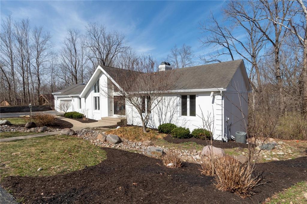 6720 Creek Ridge Trail Indianapolis, IN 46256 - Photo 2 of 50 Gallery Image 2
