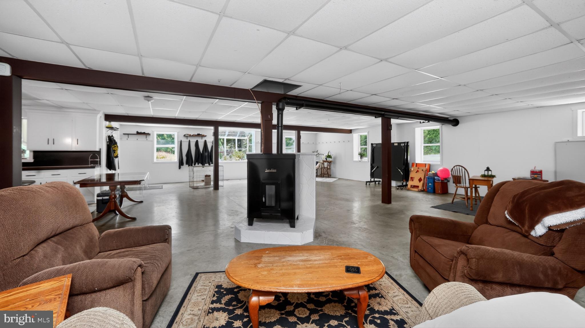 257 Hill Road New Holland, PA 17557 - Photo 80 of 94 Spacious, versatile living area awaits.