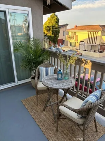 $2,295 | 16971 Hoskins Lane, Unit 2, Huntington Beach, CA 92649