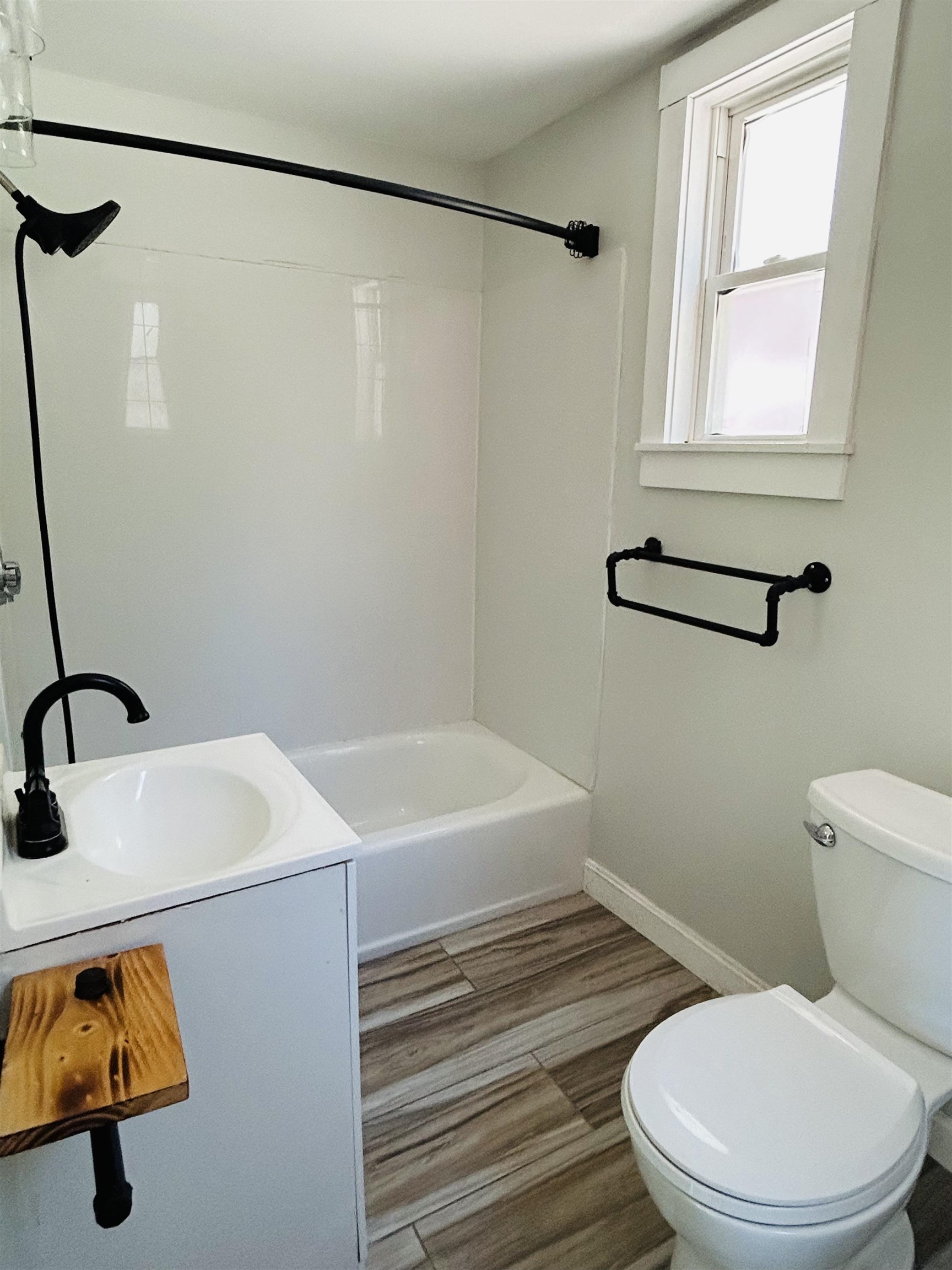 65 Mechanic Street Winchester, NH 03470 - Photo 10 of 19
