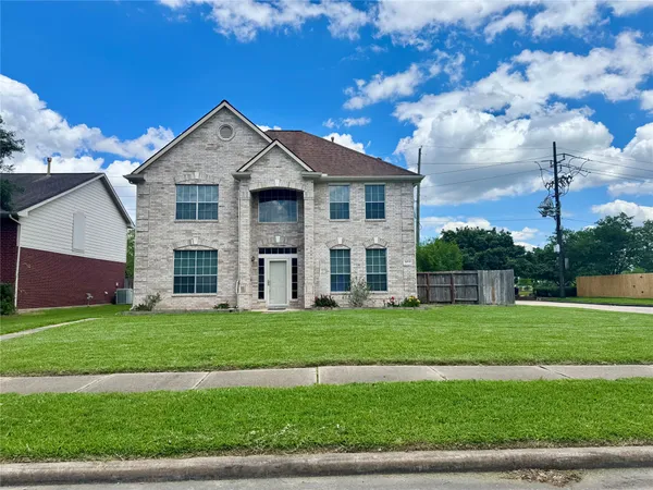 $3,400 | 16519 Village View Trail, Sugar Land, TX 77498