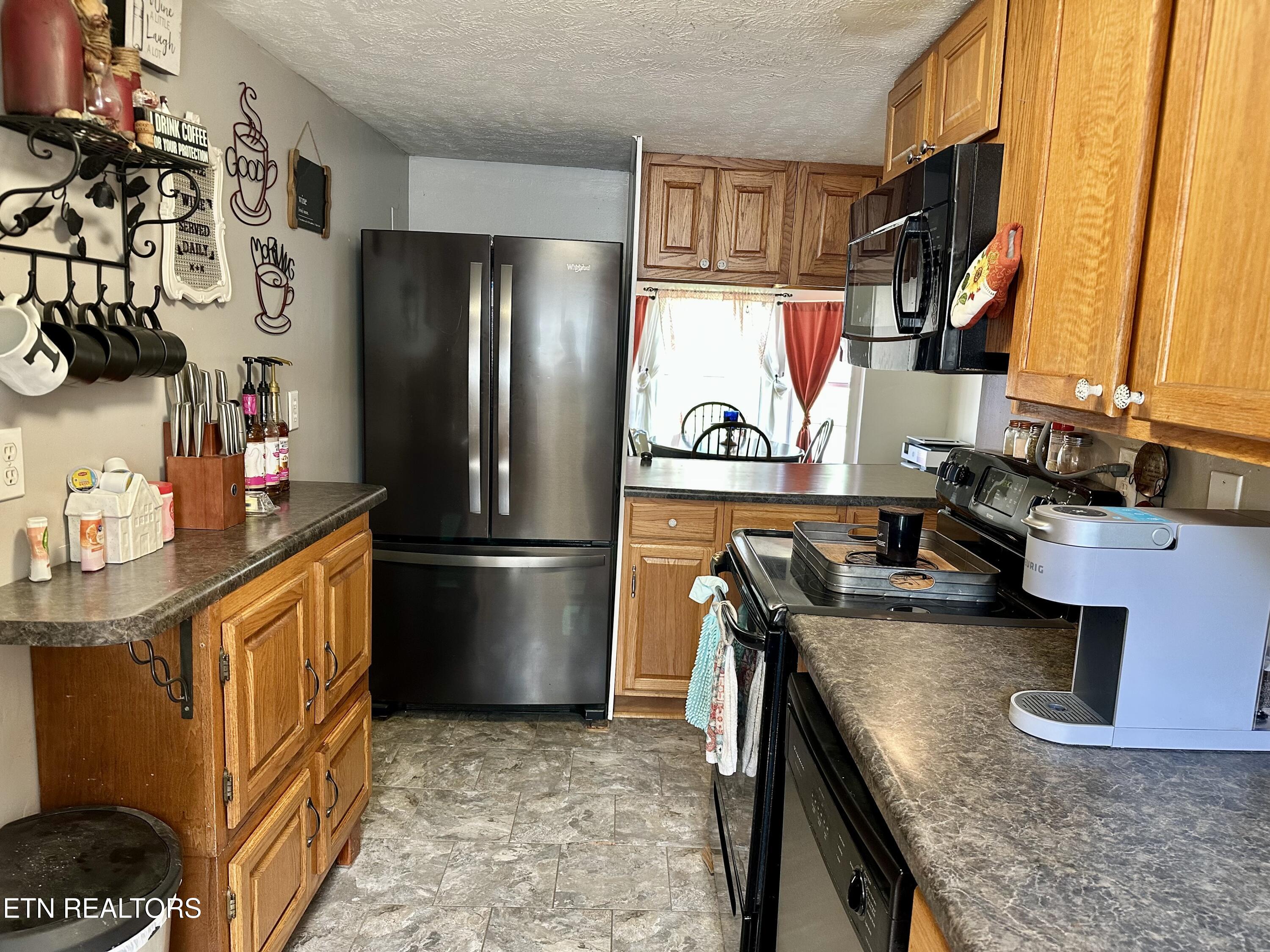 505 Cherokee Avenue Clinton, TN 37716 - Photo 26 of 32 IMG_7137