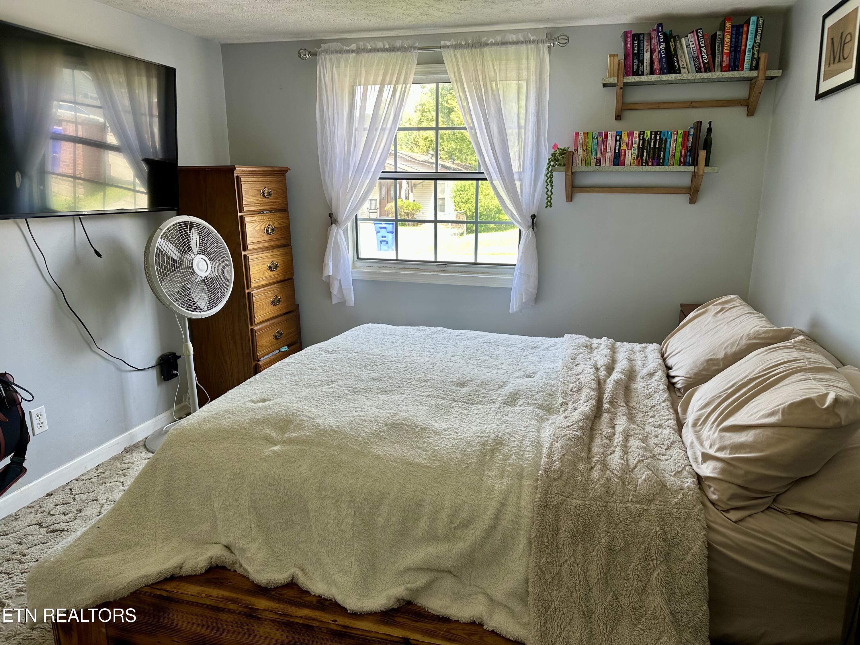 505 Cherokee Avenue Clinton, TN 37716 - Photo 29 of 32 IMG_7134