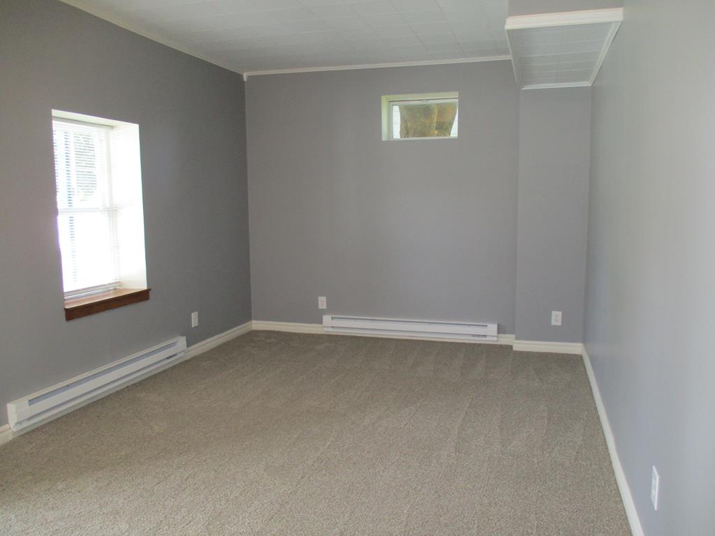 554 Virginia Highlander Road Sugar Grove, VA 24375 - Photo 5 of 37 Gallery Image 5