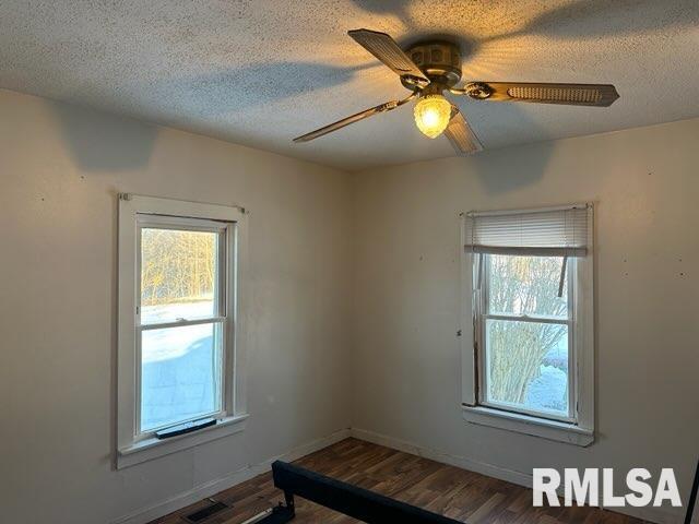1215 County Line Road Carbondale, IL 62902 - Photo 10 of 17 Gallery Image 10
