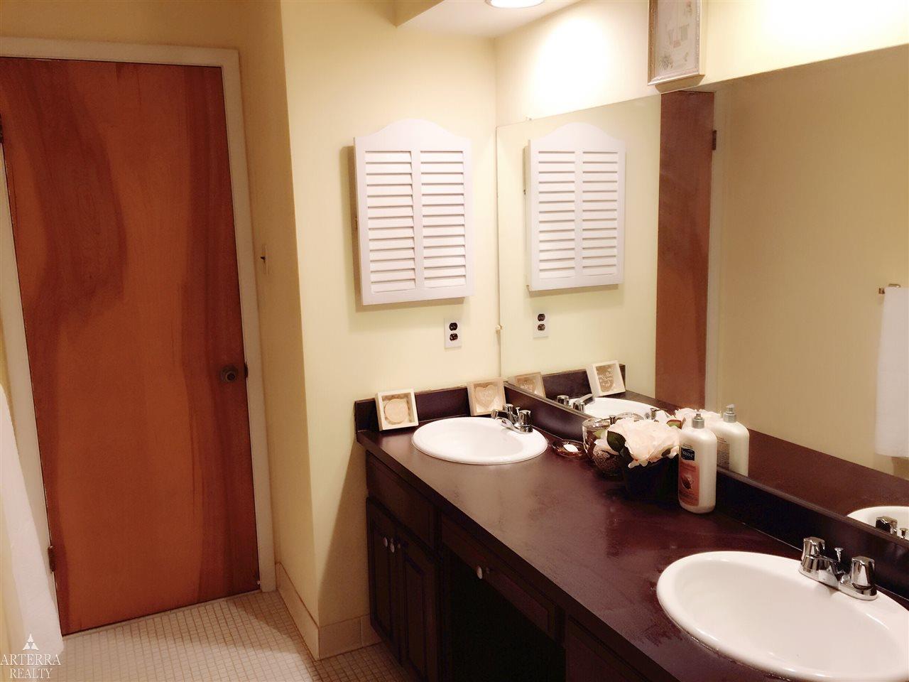 2152 West Wattles Road Troy, MI 48098 - Photo 52 of 65 Main Bath