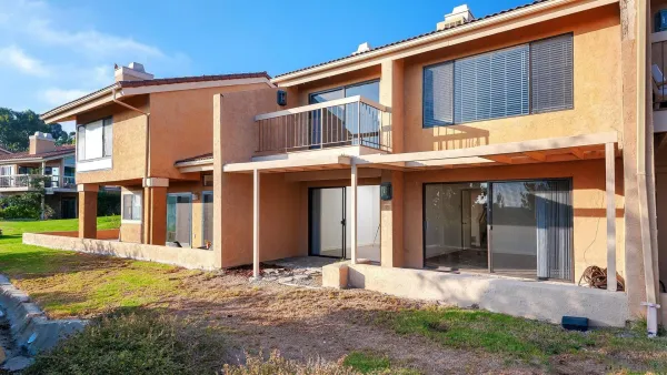 $5,995 | 2579 Caminito Muirfield, La Jolla, CA 92037