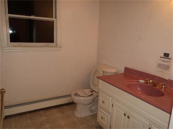 64 Lyons Road Dudley, MA 01571 - Photo 10 of 13 Gallery Image 10