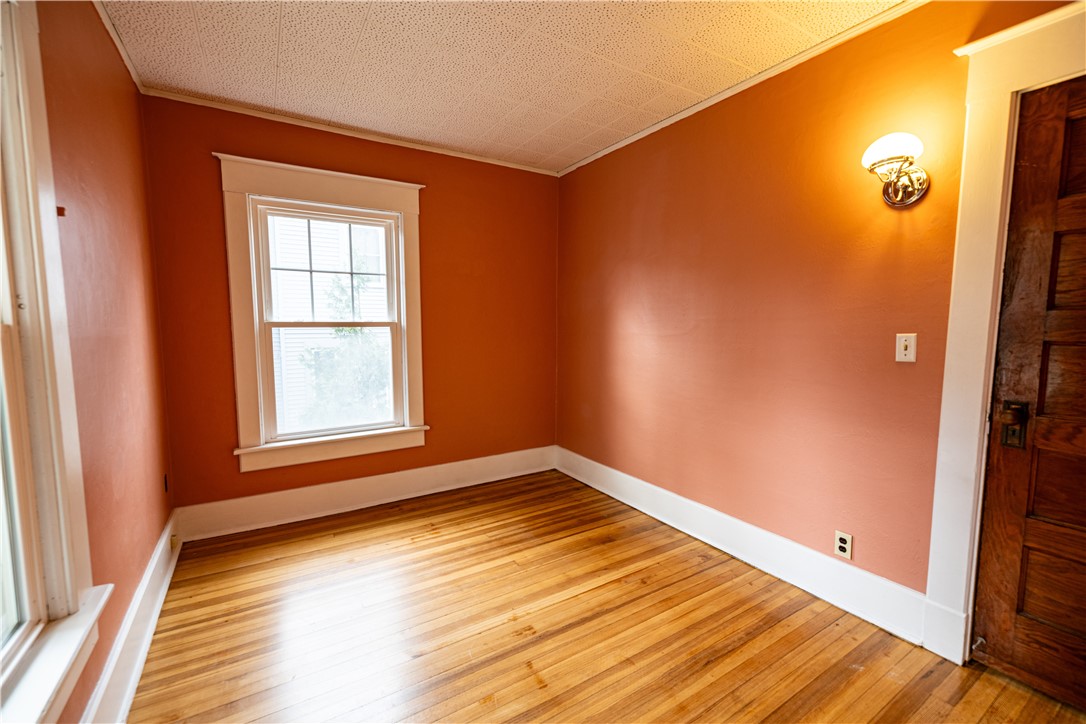 332 Mt Vernon Avenue Rochester, NY 14620 - Photo 31 of 38