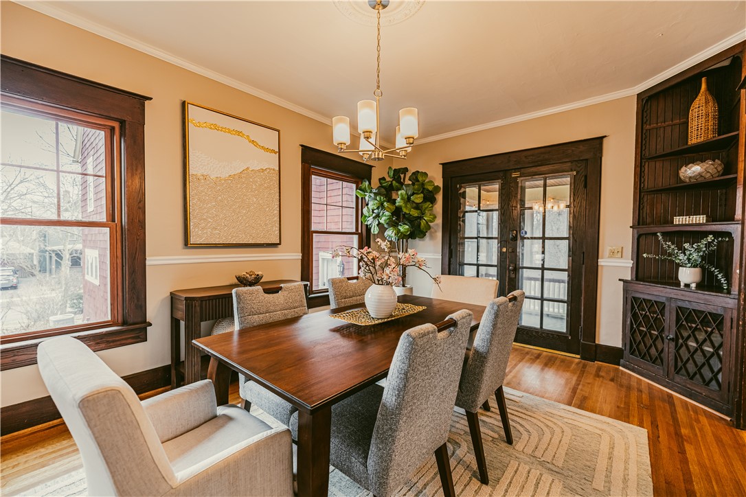 332 Mt Vernon Avenue Rochester, NY 14620 - Photo 8 of 38