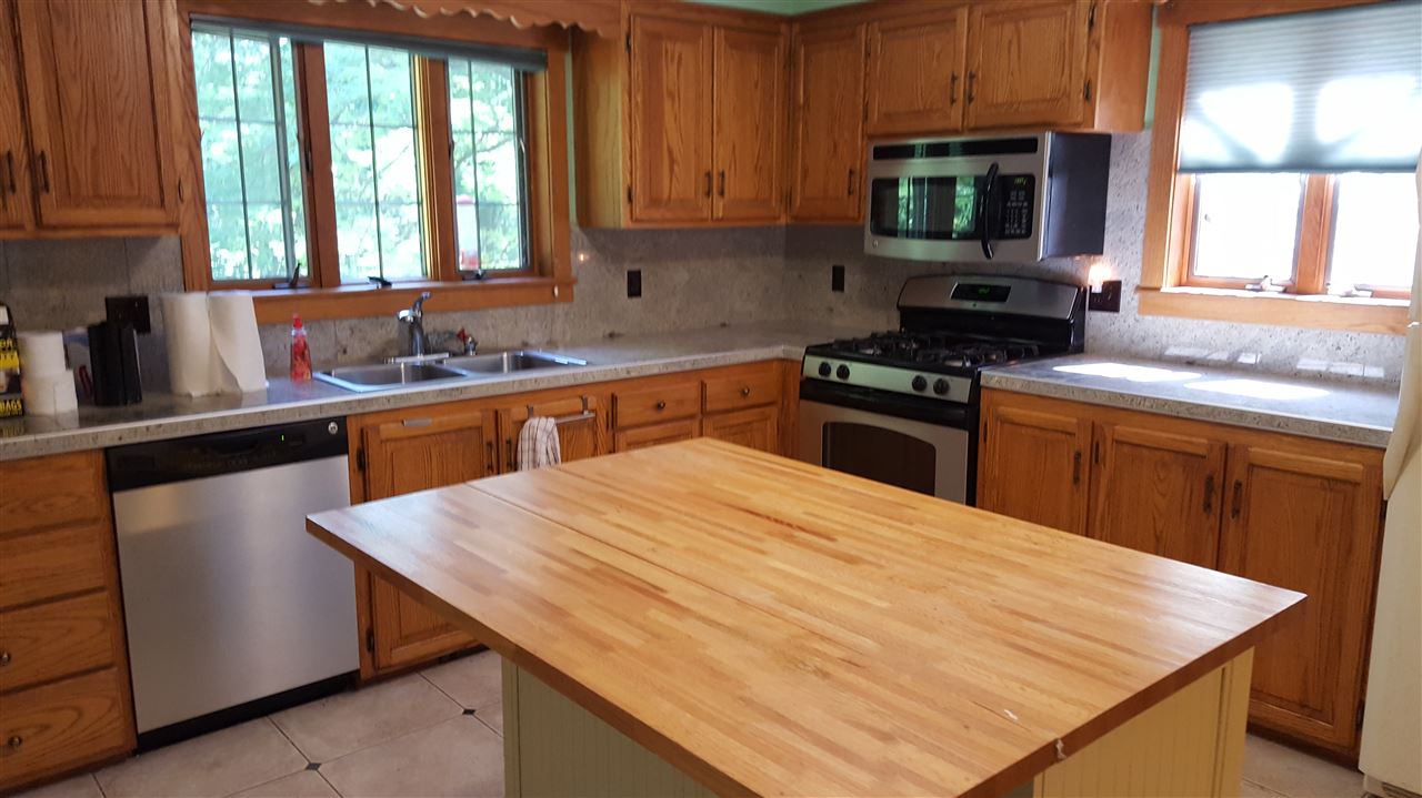 20 Bailey Road Chichester, NH 03258 - Photo 4 of 17