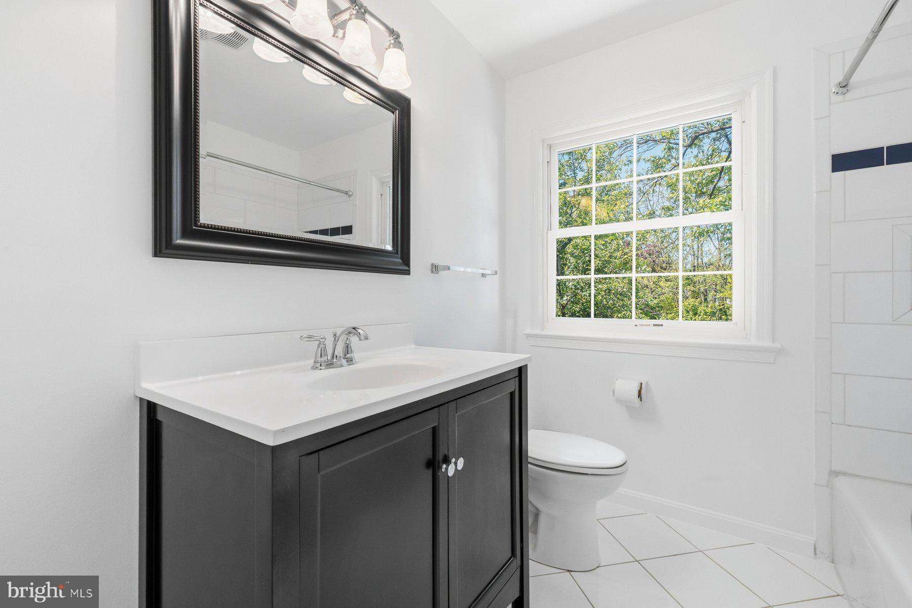 1108 Tiffany Road Silver Spring, MD 20904 - Photo 25 of 40 Second floor full bath