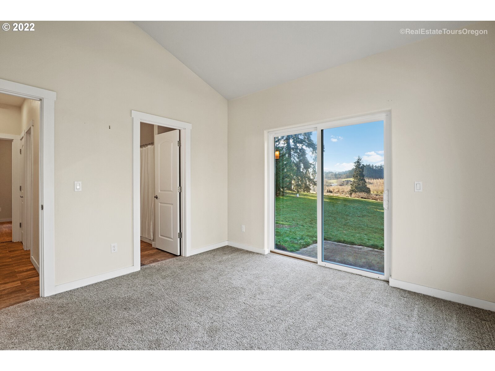 12380 Northeast Red Hills Road Newberg, OR 97132 - Photo 22 of 32 Gallery Image 22
