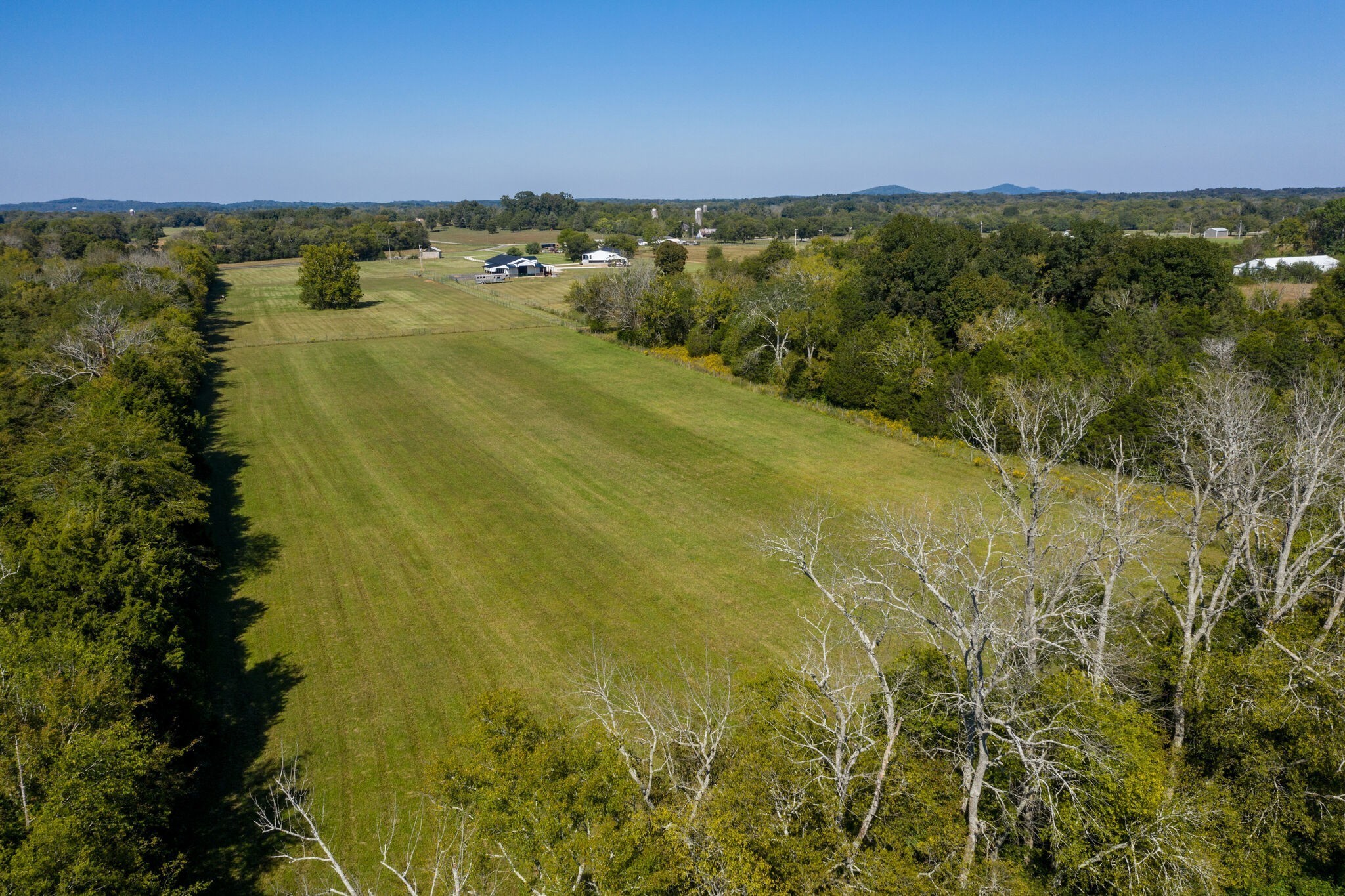 103 Heath Branch Road Chapel Hill, TN 37034 - Photo 37 of 49 a view of an ocean