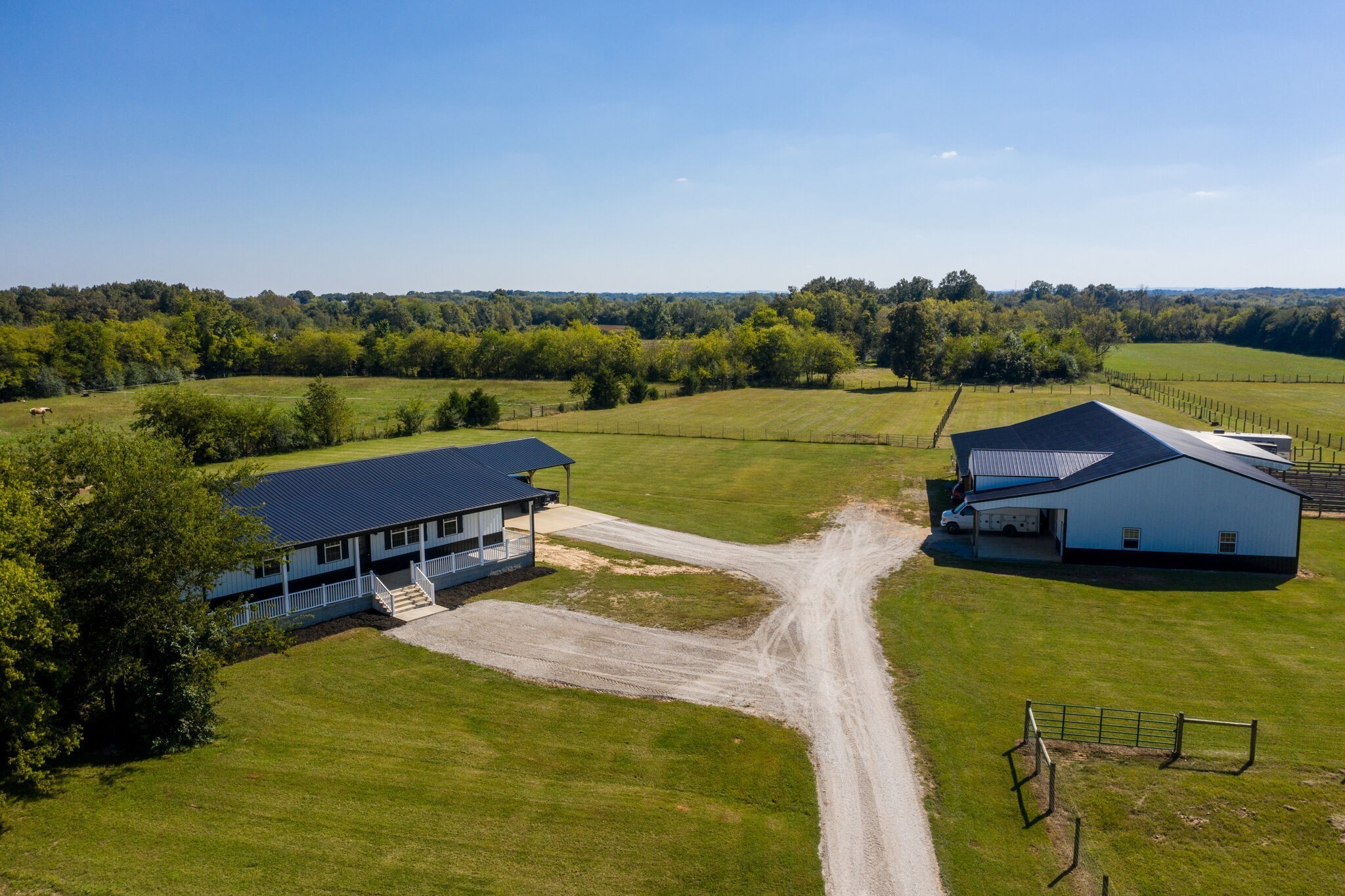 103 Heath Branch Road Chapel Hill, TN 37034 - Photo 45 of 49 a swimming pool with outdoor seating and yard
