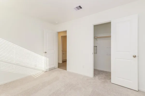 $1,555 | 1536 Sunset Ridge Drive, Conroe, TX 77306