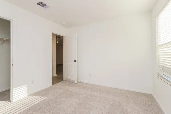 $1,555 | 1536 Sunset Ridge Drive, Conroe, TX 77306