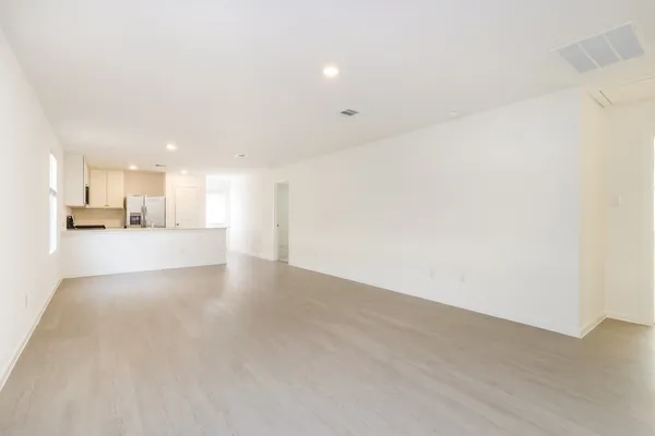 $1,555 | 1536 Sunset Ridge Drive, Conroe, TX 77306