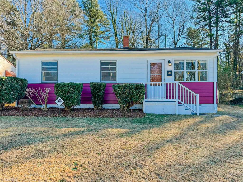 1012 Meadowbrook Boulevard High Point, NC 27260 - Photo 2 of 16