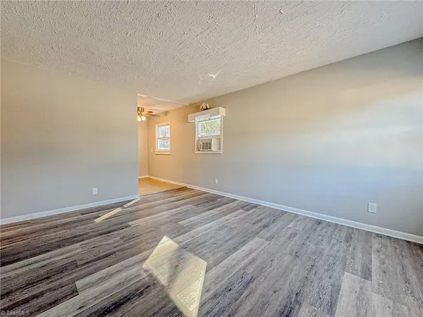 $159,900 | 1012 Meadowbrook Boulevard, High Point, NC 27260