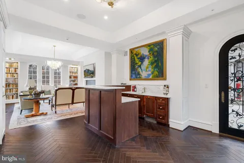 $11,500,000 | 4825 Dexter Terrace Northwest, Washington, DC 20007