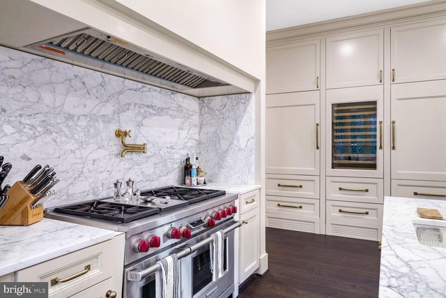 $11,500,000 | 4825 Dexter Terrace Northwest, Washington, DC 20007