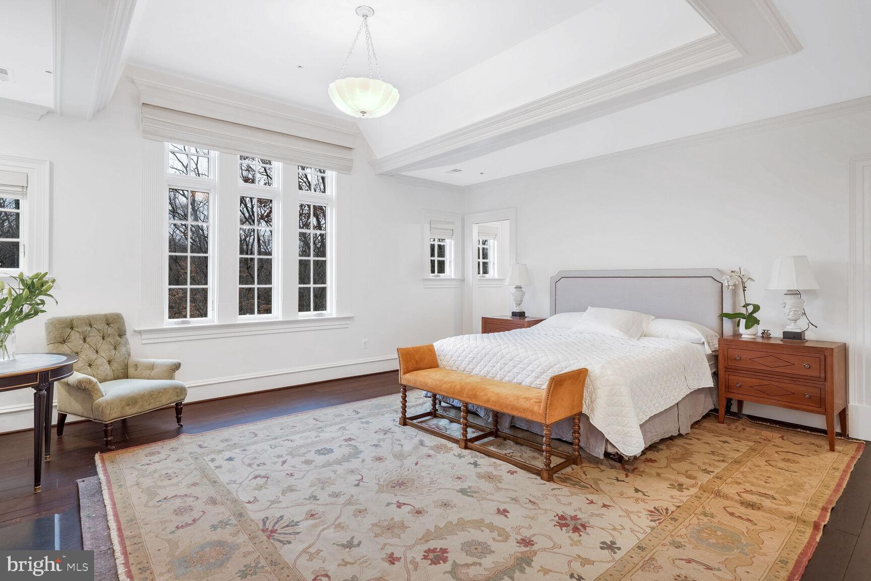 4825 Dexter Terrace Northwest Washington, DC 20007 - Photo 20 of 56