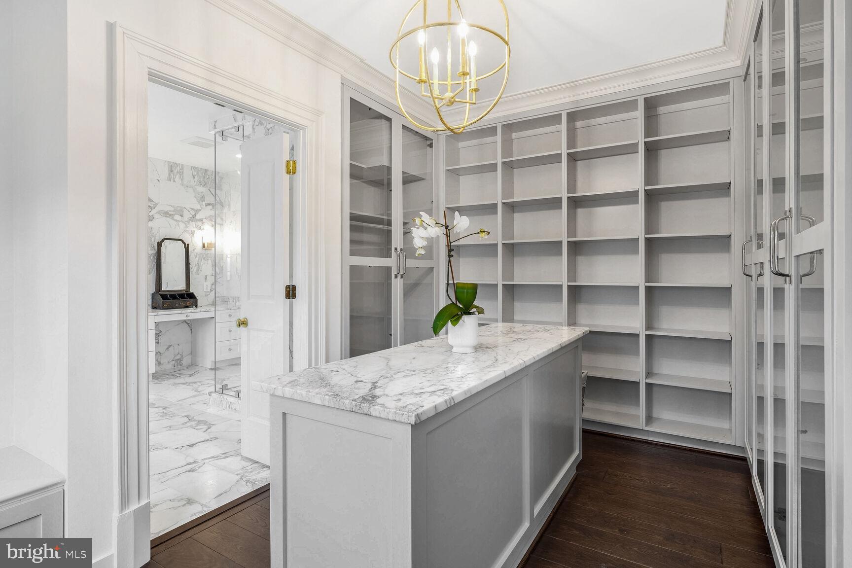 4825 Dexter Terrace Northwest Washington, DC 20007 - Photo 22 of 56