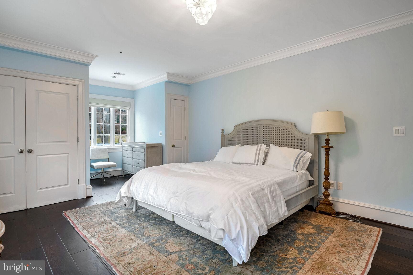 4825 Dexter Terrace Northwest Washington, DC 20007 - Photo 31 of 56