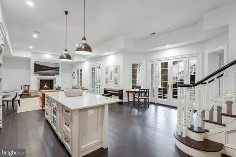 $11,500,000 | 4825 Dexter Terrace Northwest, Washington, DC 20007