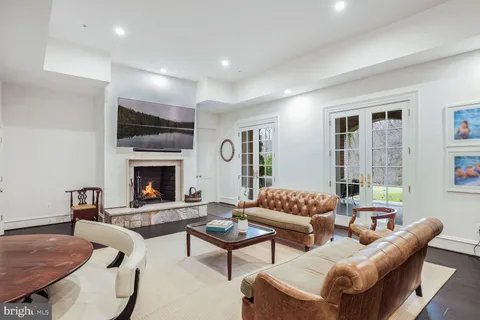 $11,500,000 | 4825 Dexter Terrace Northwest, Washington, DC 20007