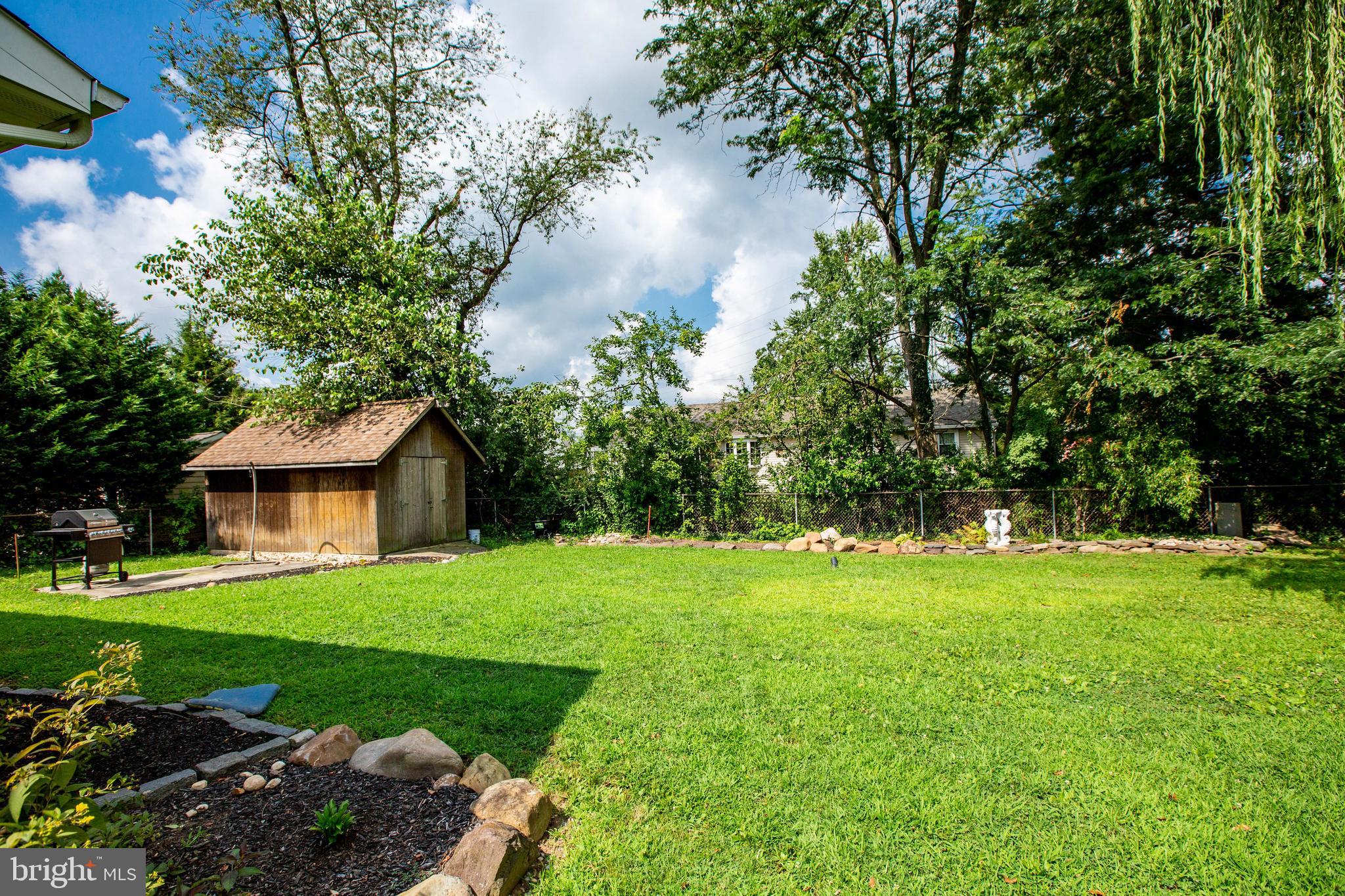 25 Alton Road Hamilton, NJ 08619 - Photo 21 of 22 Gallery Image 21