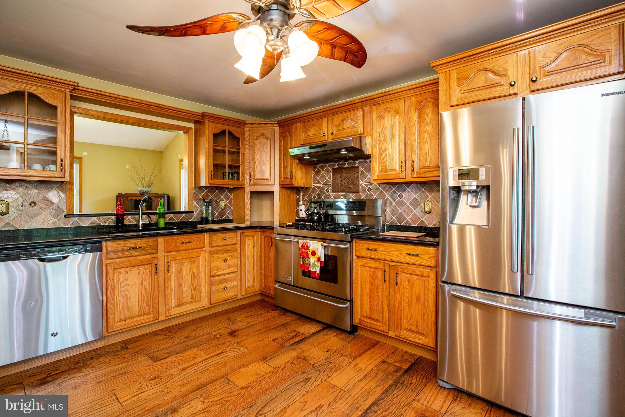 25 Alton Road Hamilton, NJ 08619 - Photo 7 of 22 Gallery Image 7