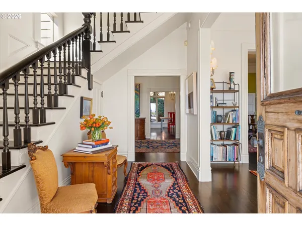 $2,195,000 | 806 Southwest Davenport Street, Portland, OR 97201